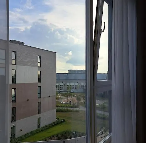 Uus Uehe Toaline Korter Kesklinnas * Talin