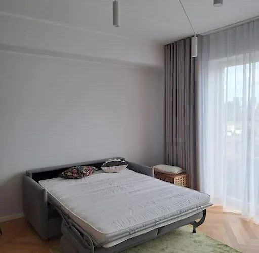 Appartement Uus Uehe Toaline Korter Kesklinnas *